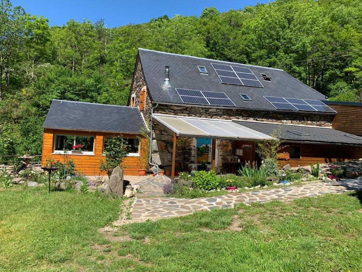 Chambres D'Hotes Le Lepadou-Bas Saint-Chély-dʼAubrac Eksteriør billede