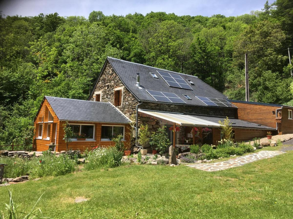 Chambres D'Hotes Le Lepadou-Bas Saint-Chély-dʼAubrac Eksteriør billede