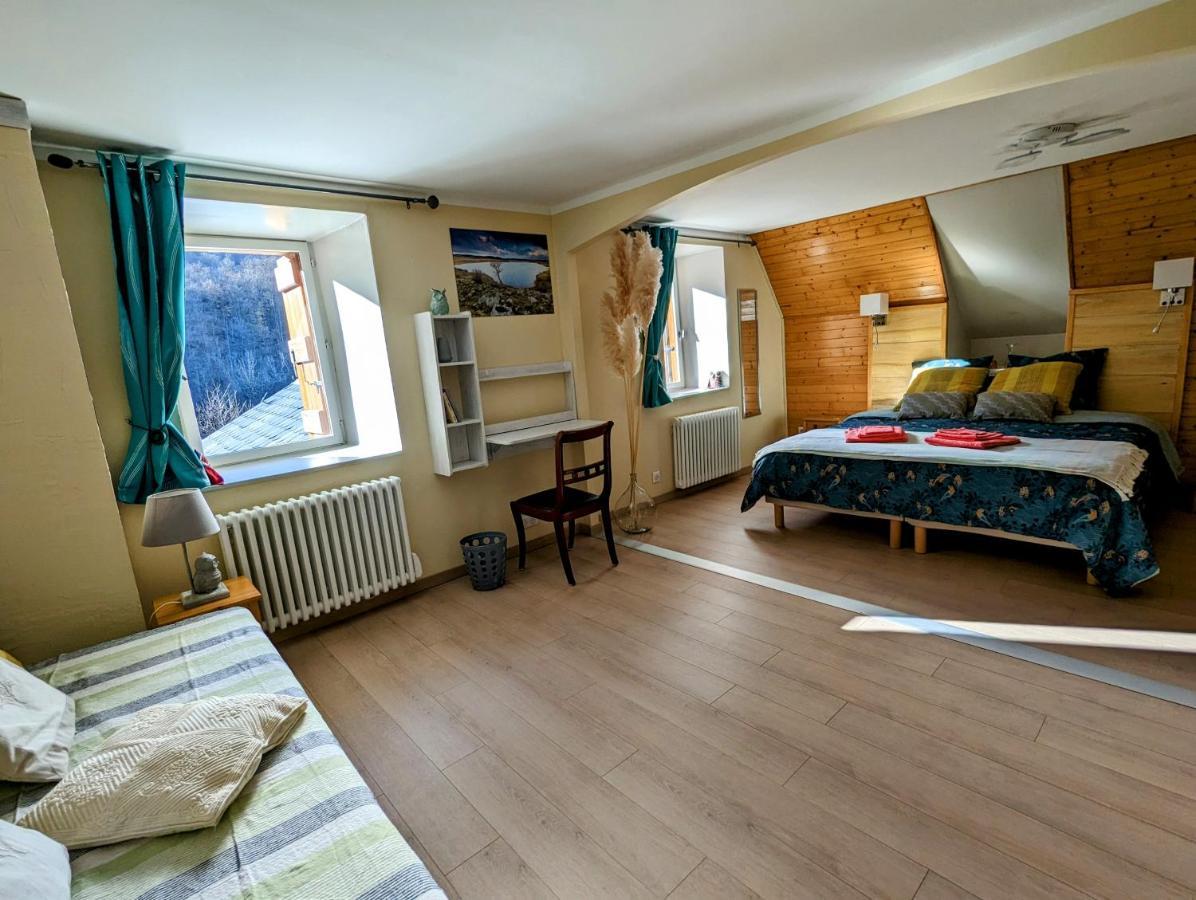 Chambres D'Hotes Le Lepadou-Bas Saint-Chély-dʼAubrac Eksteriør billede