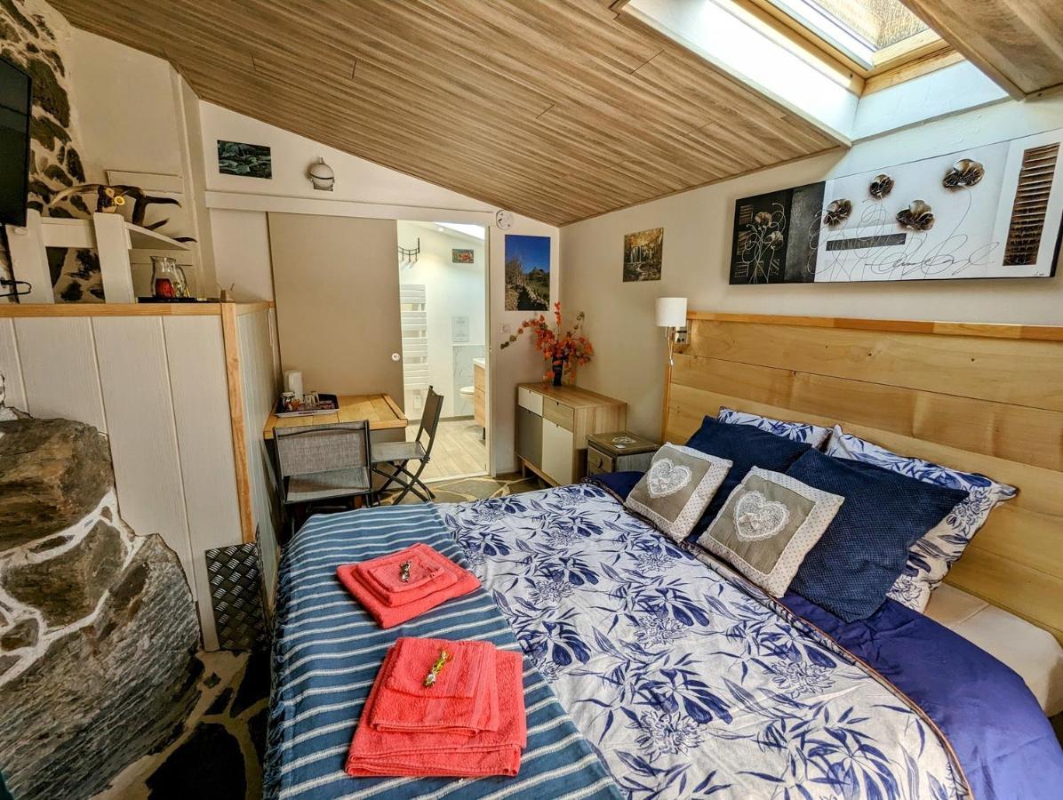 Chambres D'Hotes Le Lepadou-Bas Saint-Chély-dʼAubrac Eksteriør billede