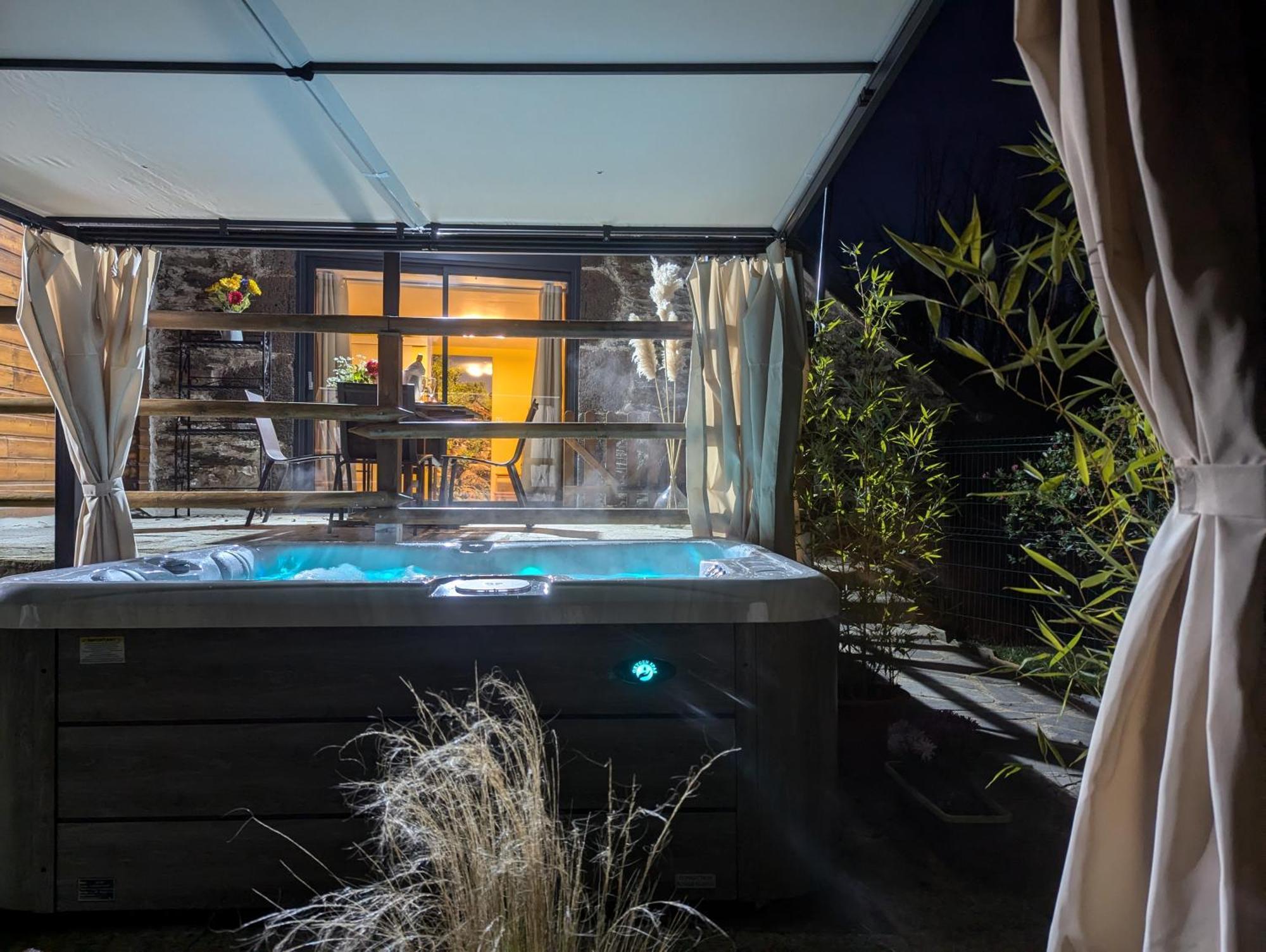 Chambres D'Hotes Le Lepadou-Bas Saint-Chély-dʼAubrac Eksteriør billede